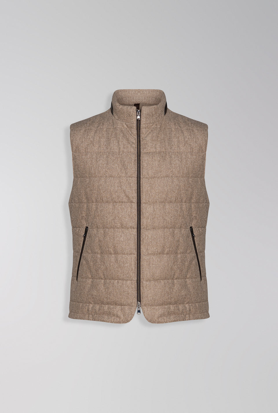 COLETE EM LÃ COM DETALHES EM COURO