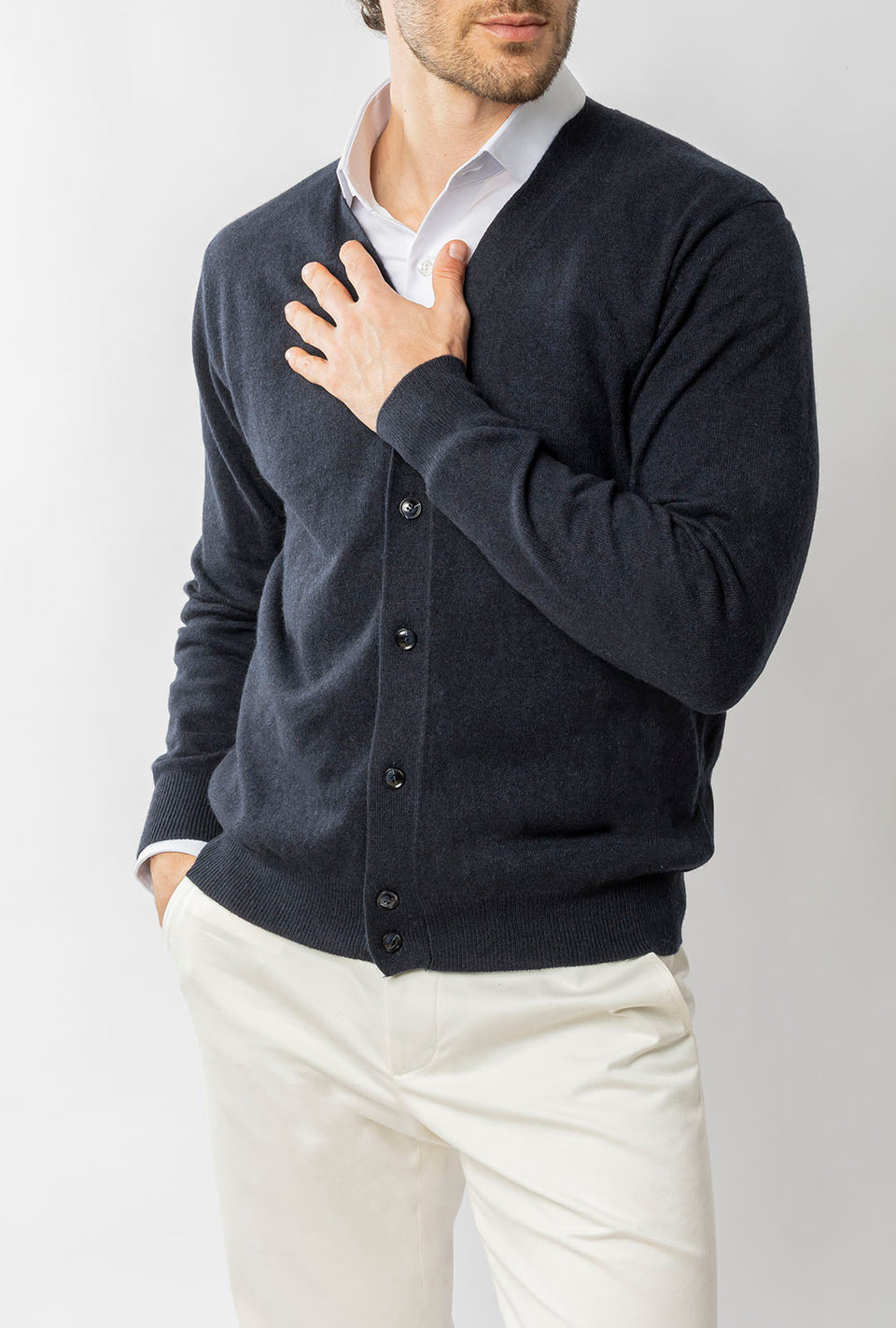 CARDIGAN CASHMERE COM BOTÕES