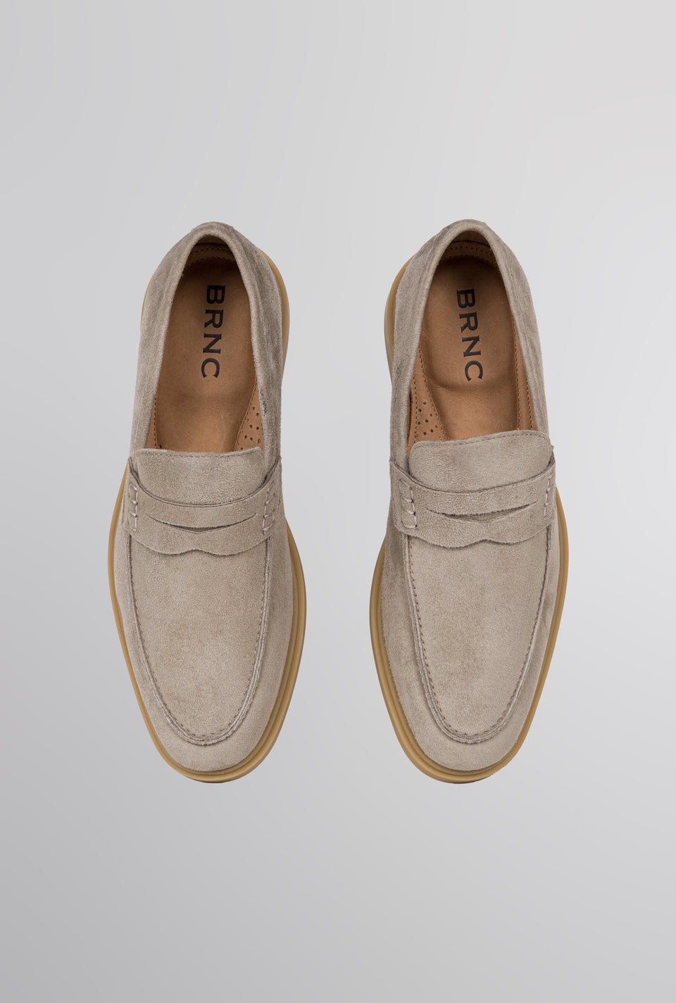 SAPATO MOCASSIM NOTO GRAVATA CAMURÇA AREIA