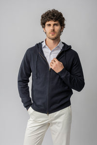 TRICÔ CASHMERE COM CAPUZ E ZIPER