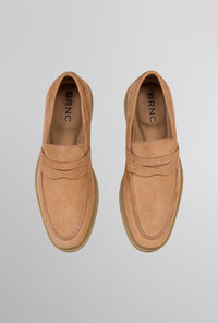 SAPATO MOCASSIM NOTO GRAVATA CAMURÇA NUTS